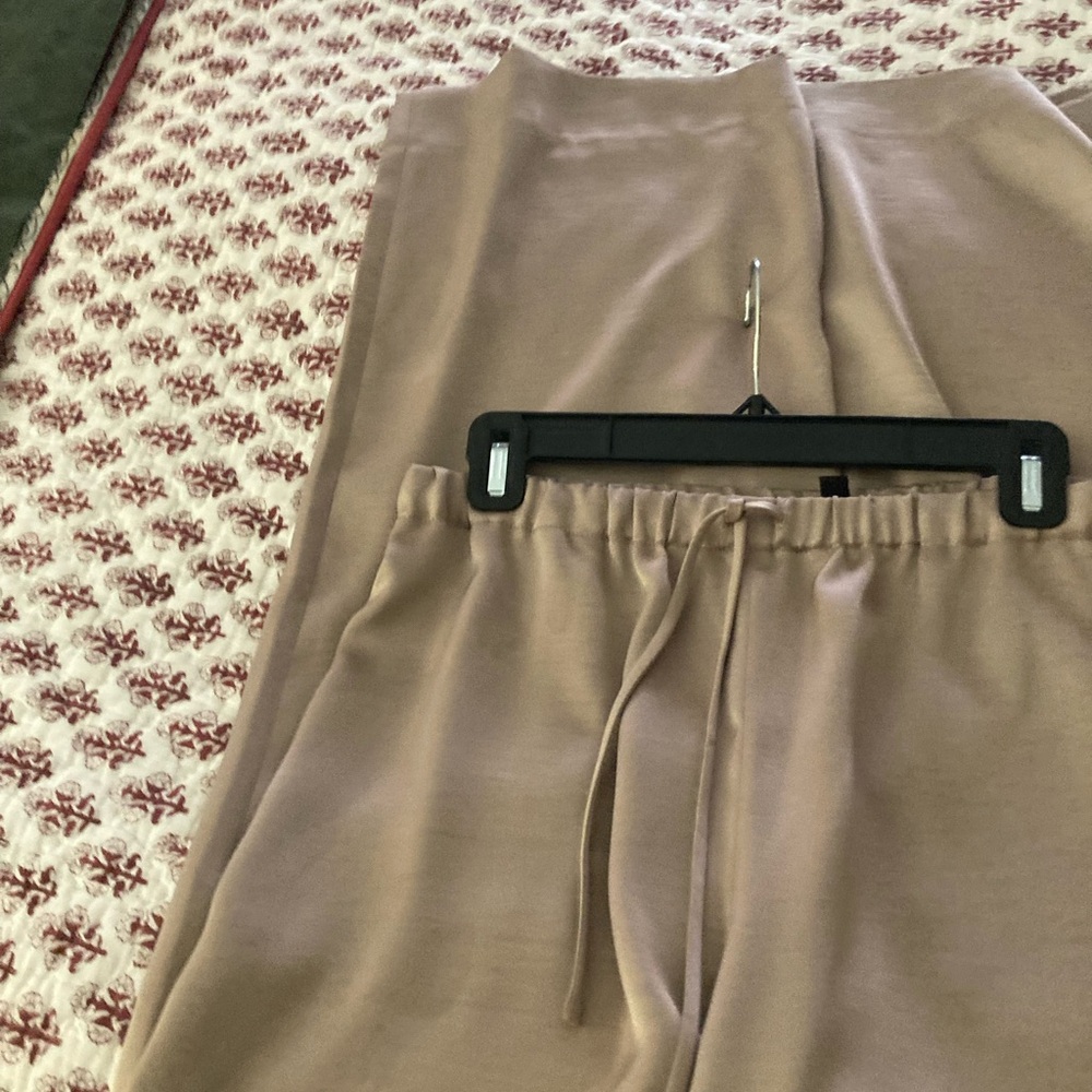 Banana Republic Women's Elegant Satin Wide-Leg Trousers
